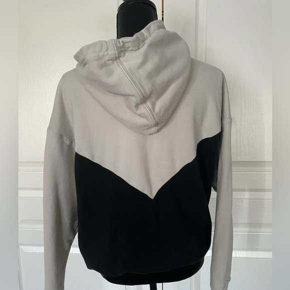Adidas sweat top with hood. - Picture 2 of 3